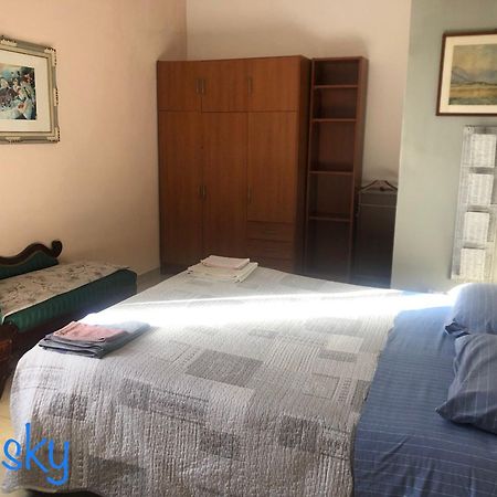 Villa Le Vignole Ameno Pokój zdjęcie
