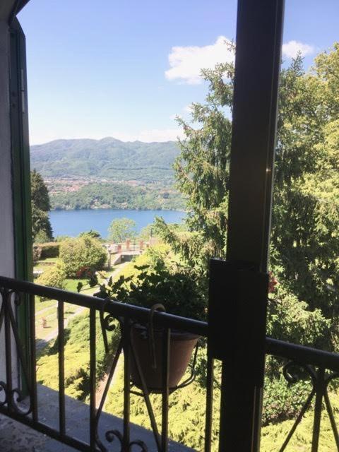 Villa Le Vignole Ameno Zewnętrze zdjęcie