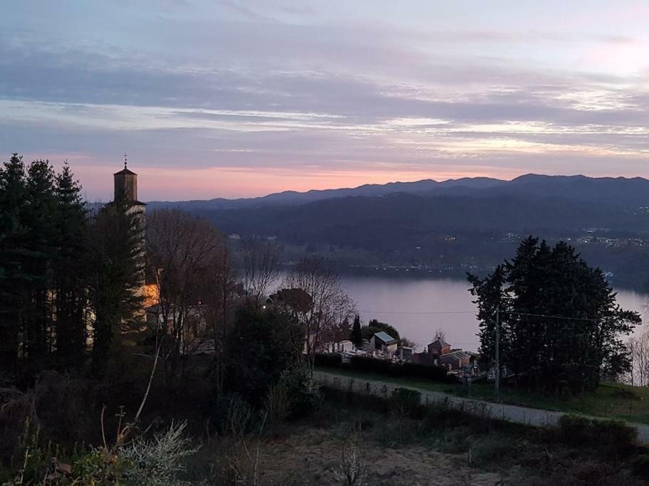 Villa Le Vignole Ameno Zewnętrze zdjęcie